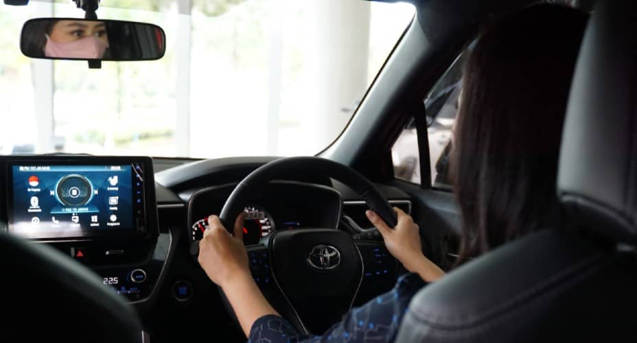 tips-belajar-mengemudi-mobil